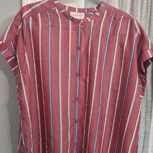 Universal Thread Red Striped Short Sleeve Button Front Shirt